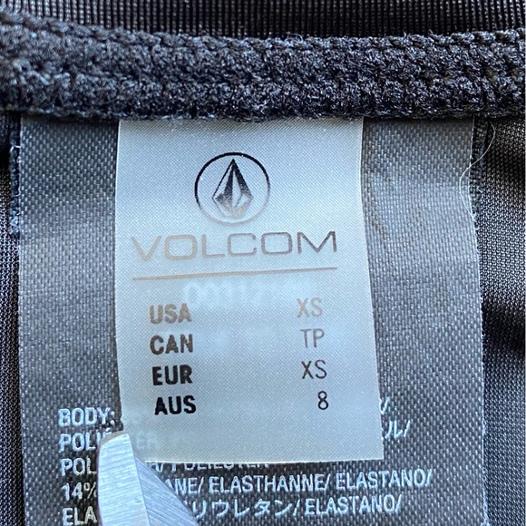 Volcom Charcoal Long Sleeve Rash Guard Shirt Size XS - Picture 7 of 7
